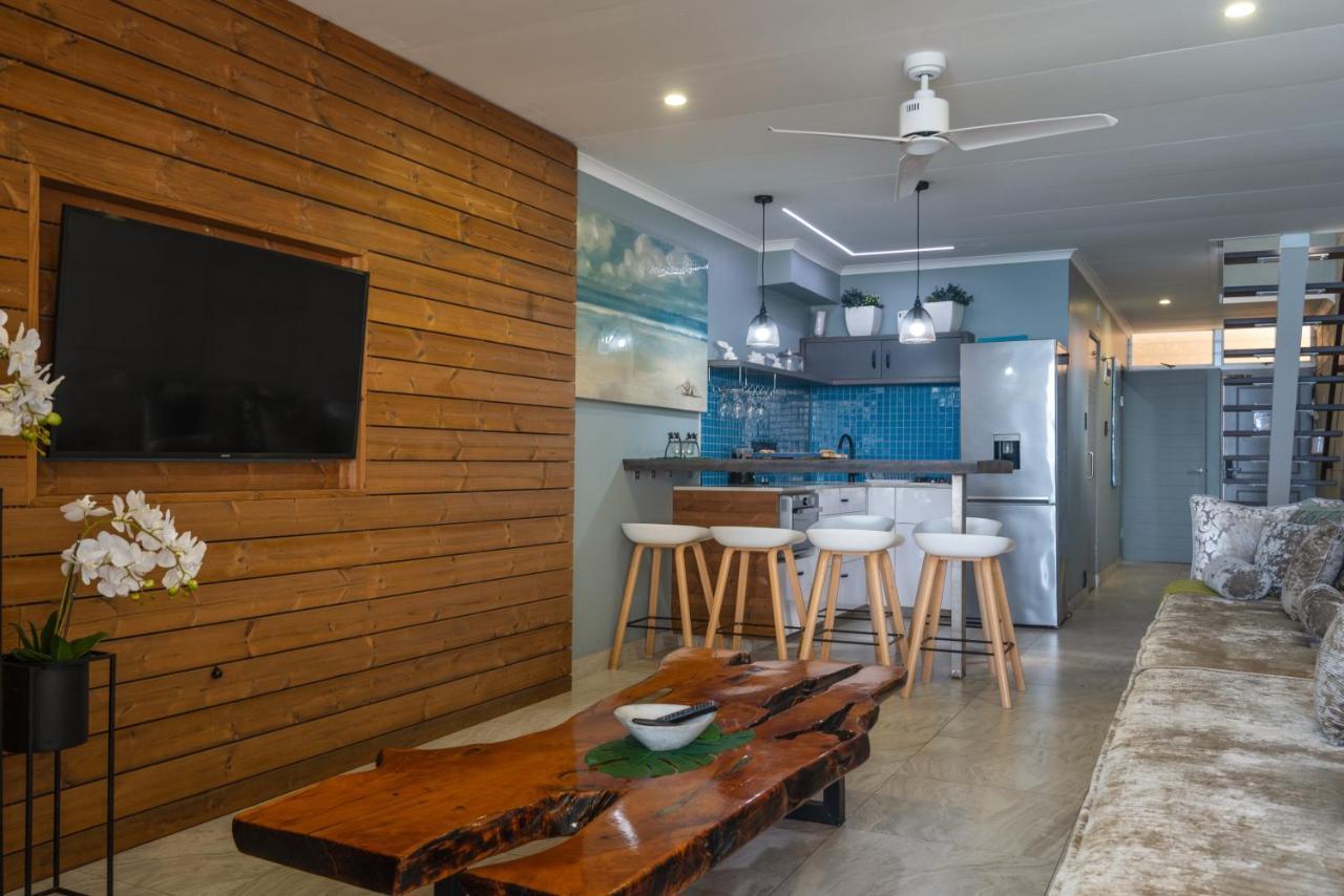 Sea Front Designer Apartment Ballito Bagian luar foto