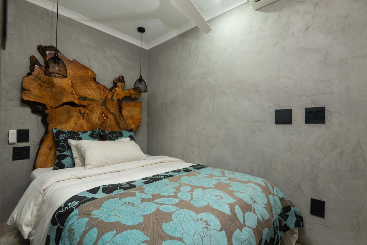 Sea Front Designer Apartment Ballito Bagian luar foto